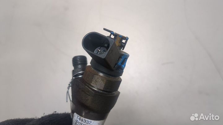 Форсунка топливная BMW 3 E90, E91, E92, E93