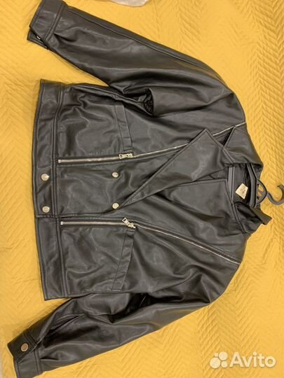 Продам куртку