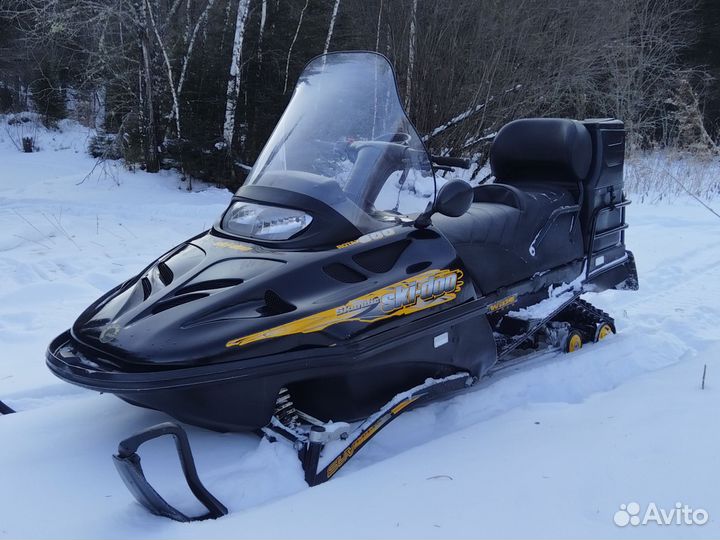 Продам снегоход BRP SKi Doo SKandic SUV