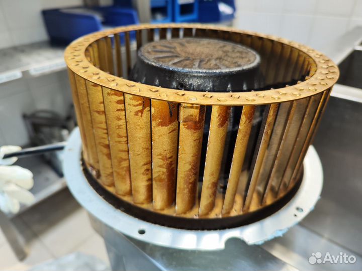 Монтаж систем вентиляции и кондиционирования