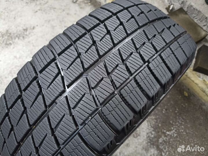 Bridgestone Ice Partner 205/55 R16
