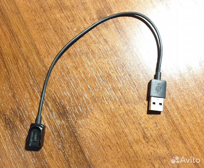 Кабель для зарядки гарнитуры Plantronics Voyager L