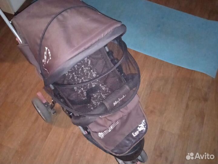 Прогулочная коляска бу