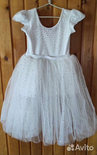 Платье праздничное 122