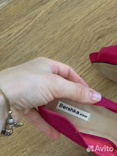 Туфли Bershka
