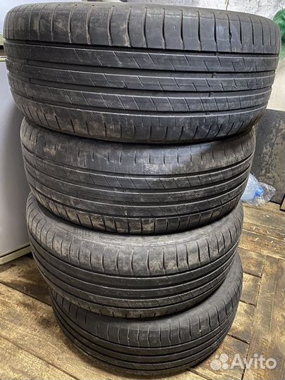 Goodyear EfficientGrip 205/55 R16
