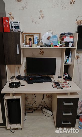 Компьютерный стол бу
