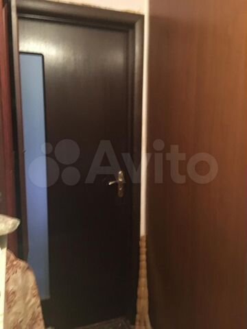 Доля в 2-к. квартире, 20 м², 1/5 эт.