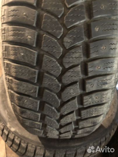 Tigar Sigura Stud 215/55 R17
