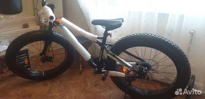 Велосипед фэтбайк maks