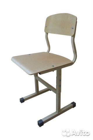 Школьные парты и стулья