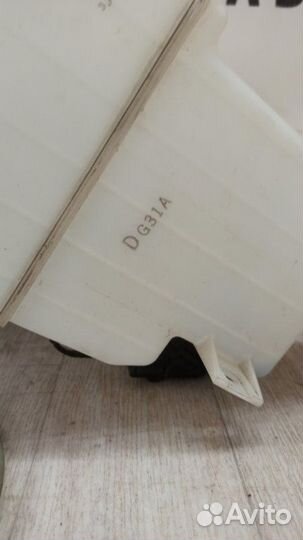 Бачок омывателя Mazda Mazda 6 GG 2007