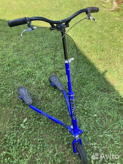 Trikke T78 Air - Карвинговый трехколесный самокат