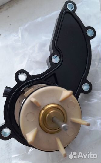 Термостат новый audi 3.2 a4/s4/a6/s6/a8/s8 05-11г