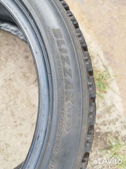 Bridgestone Blizzak WS-50 215/45 R17 89S