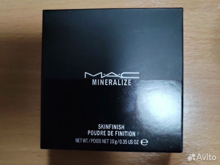 Пудра - хайлайтер Mac Mineralize NC400