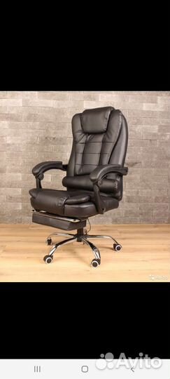 Компьютерное кресло руководителя новая