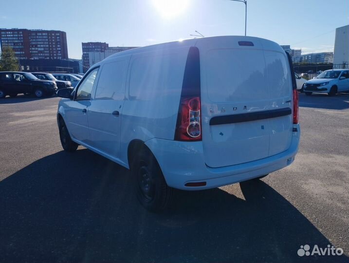 LADA Largus 1.6 МТ, 2024