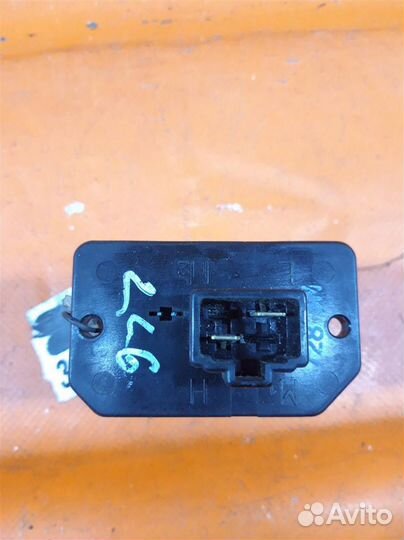 Резистор отопителя Mitsubishi Pajero /Montero (V1