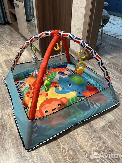 Развивающий коврик