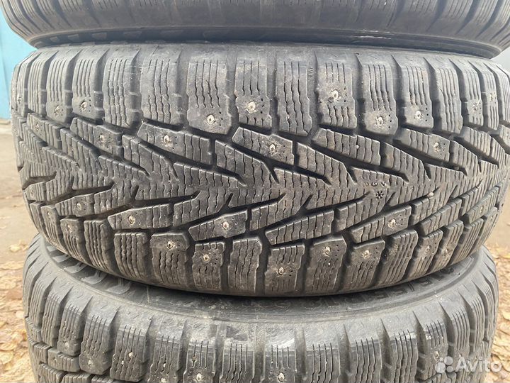 Nokian Tyres Hakkapeliitta 7 SUV 215/55 R18 99T