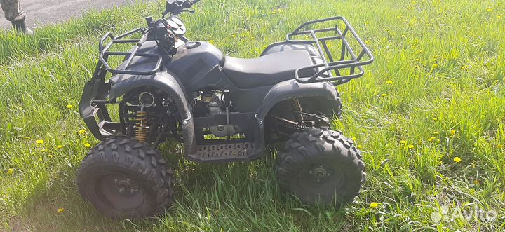 Продам квадроцыкл в идеальном состоянии
