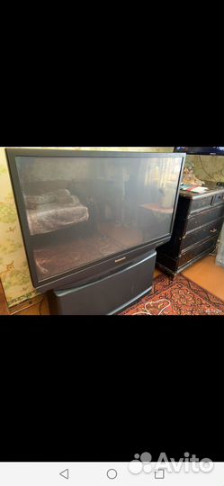 Проекционный телевизор