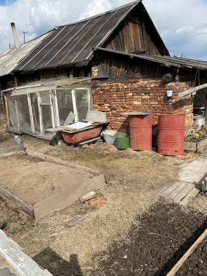 Дом 36,6 м² на участке 12,8 сот.