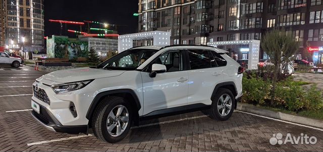 Toyota RAV4 2.0 CVT, 2020, 25 000 км