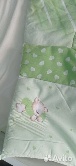 Бортики в детскую кроватку зелёные с мишками