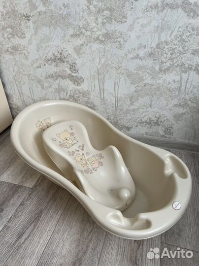 Ванночка для купания с горкой