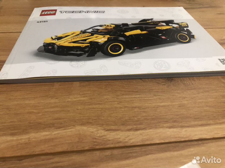 Lego Technic 42151 Bugatti