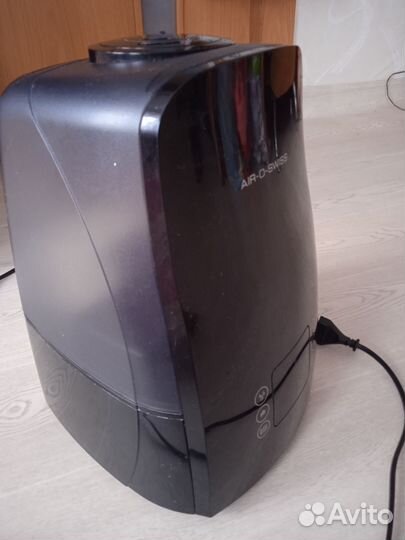 Увлажнитель воздуха air o swiss