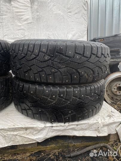 Joyroad Winter RX818 215/60 R16