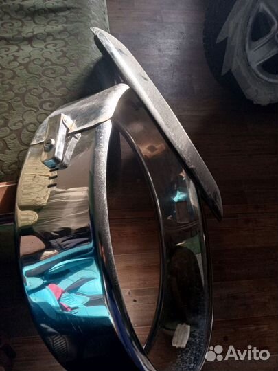 Колпак на запасное колесо