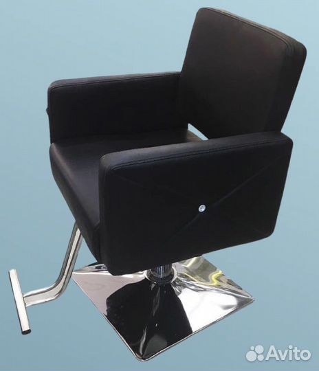 Парикмахерское кресло