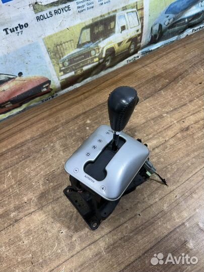 Селектор АКПП Крайслер Пацифика CS