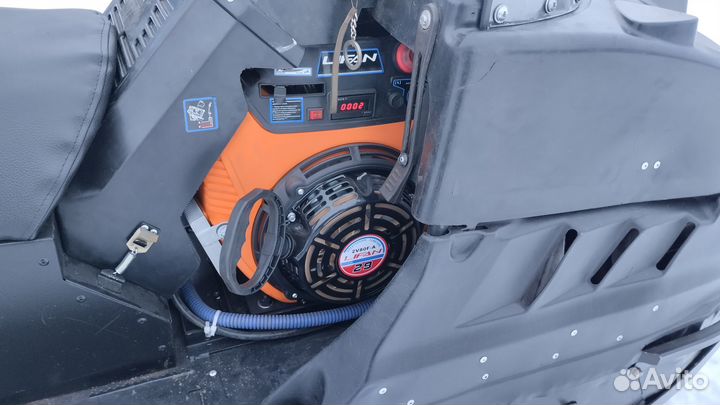 Буран А.Д. снегоход (длинный) почти новый