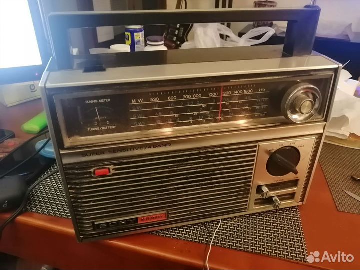 Радиоприемник sony