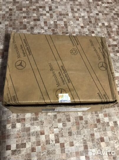 Тормозные колодки передние ML164 AMG 6.3