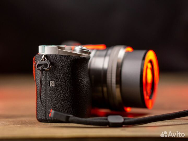 Sony Alpha a6000 + Sony 18-55 OSS