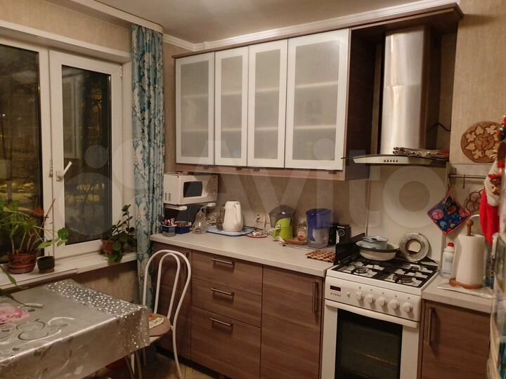 2-к. квартира, 51 м², 2/5 эт.