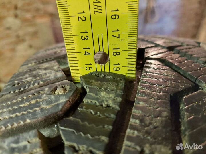 Pirelli Ice Zero 235/55 R18 104T