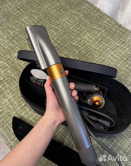 Стайлер dyson