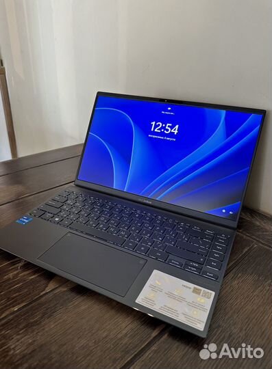 Идеальный, Ноутбук Zenbook UX425EA, i5, 256GB