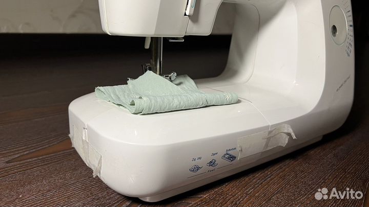 Швейная машина astralux 590