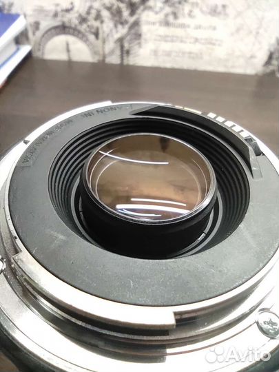 Объектив Canon Zoom Lens EF 75-300 mm