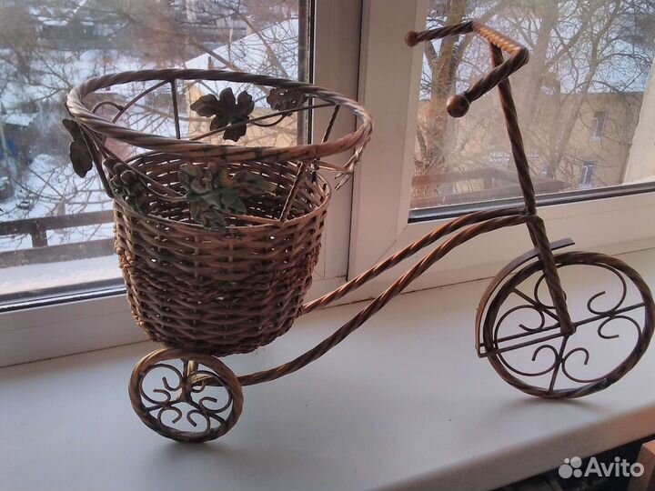 Кашпо для цветов