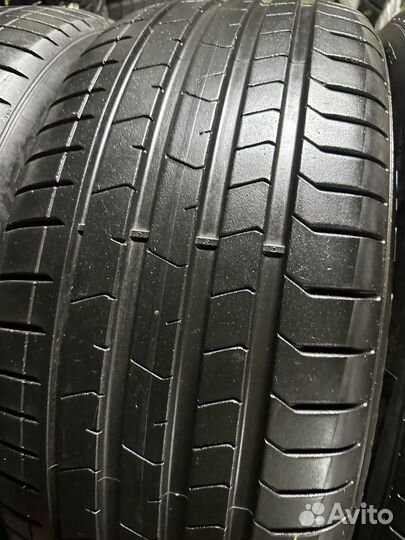 Pirelli P Zero PZ4 265/50 R19 110W