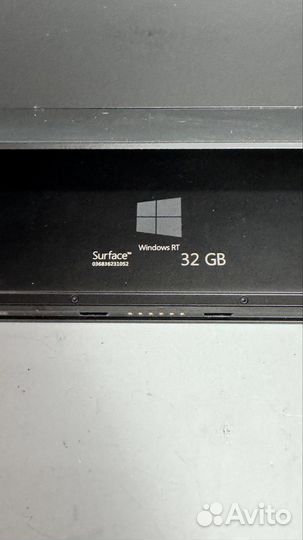 Разбит экран планшет 32Gb Microsoft Surface